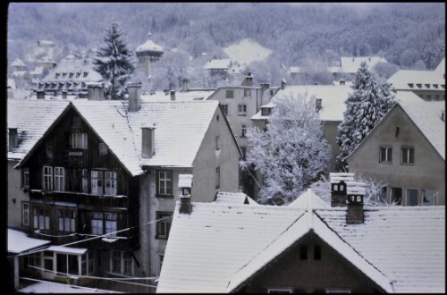 [Bregenz, Altbauten bei Gerberstraße 6 im Winter]