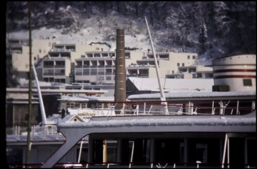 [Bregenz, Hafen im Winter]