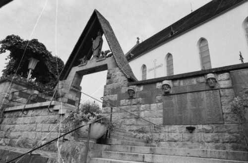 [Egg, Kriegerdenkmal]