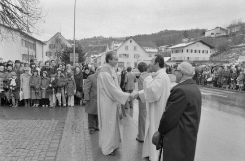 [Schwarzach, Pfarrereinzug, Pfarrer Bereuter]