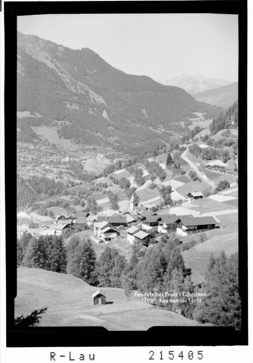 Fendels bei Prutz im Oberinntal / Tirol : [Fendels gegen Ladis und Parseier Spitze]