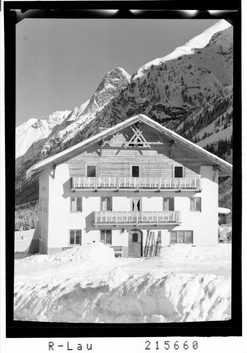 Gasthof Gundolf, Tieflehn im Pitztal / Tirol : [Gasthof Gundolf in Tieflehn im Pitztal mit Blick zum Sturpen]