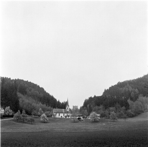 [Götzis, Kirche St. Arbogast und Ruine Neu-Montfort]