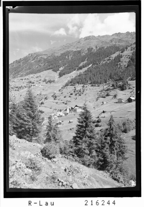 Zaunhof 1250 m, gegen Kreuzjöchl 2813 m und Schafhimmel 2821 m : [Zaunhof im Pitztal gegen Geigenkamm mit Kreuzjöchlspitze]