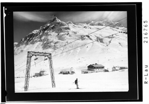 Wirl bei Galtür mit Skilift und Gorfenspitze 2558 m