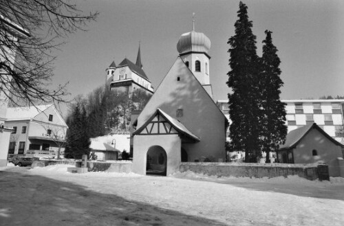 [Rankweil, Kirche St. Peter und Friedhof]