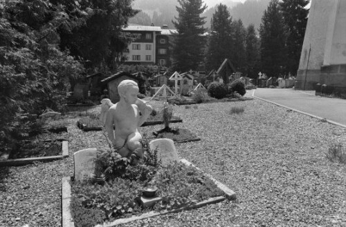 [Riezlern, Friedhof]