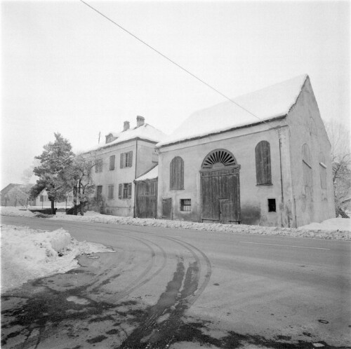 [Meiningen, Haus mit Stadel]