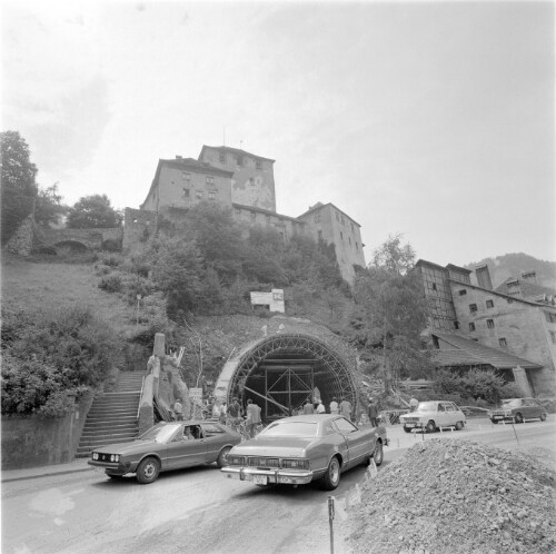 [Feldkirch, Schattenburg und Tunnelbau]