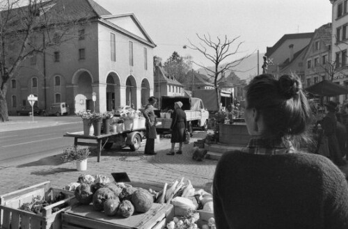 [Bregenz, Markt am Kornmarktplatz]