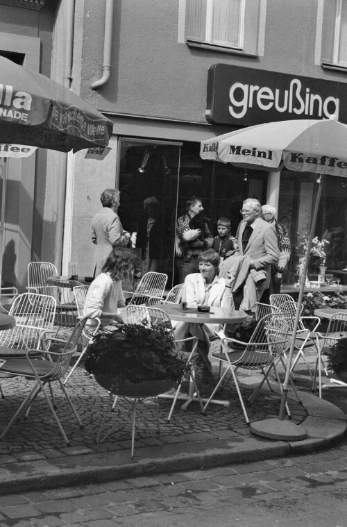 [Cafe in der Bregenzer Kaiserstraße]