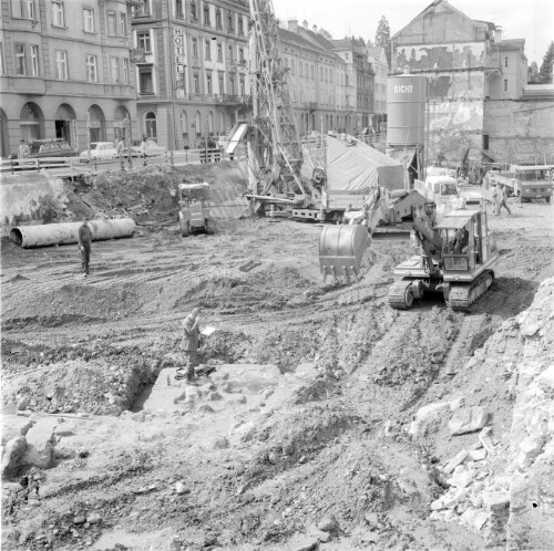 [Römermauer am Leutbühel]