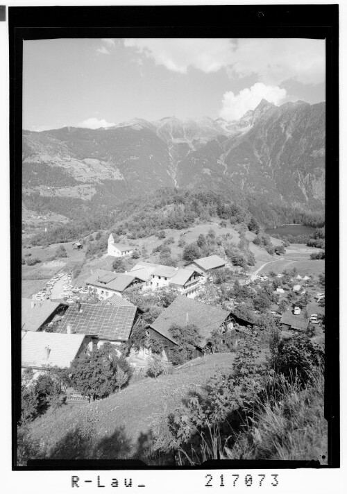 [Piburg bei Ötz im Ötztal mit Blick zum Acherkogel / Tirol]