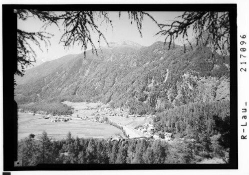 [Tumpen bei Umhausen im Ötztal gegen Kreuzjochspitze und Fundusfeiler / Tirol]