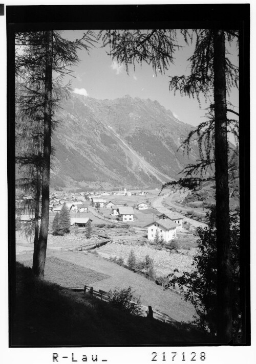 [Huben bei Längenfeld im Ötztal gegen Fünffingerspitzen / Tirol]