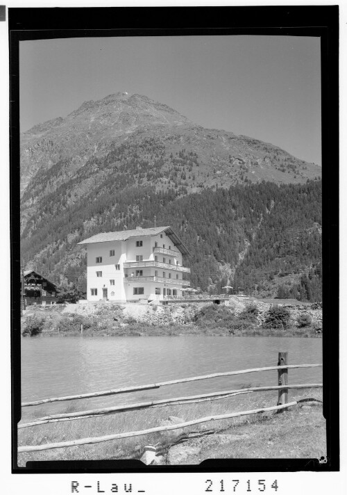 [Gasthof Cafe Hermann in Sölden im Ötztal gegen Söldenkogel Tirol]