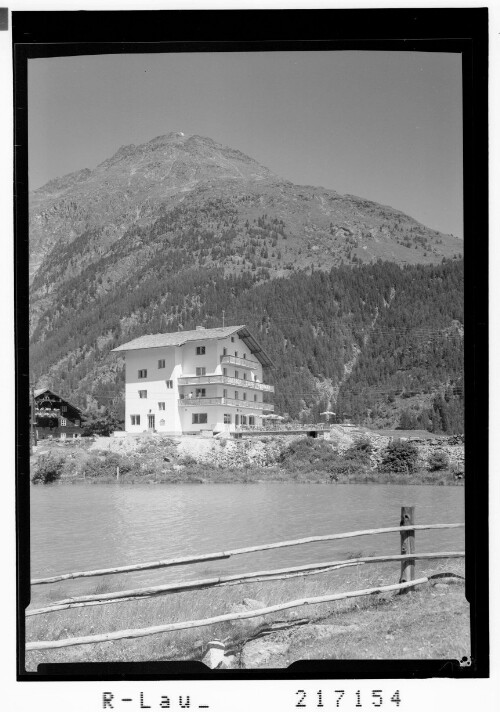 [Gasthof Cafe Hermann in Sölden im Ötztal gegen Söldenkogel Tirol]