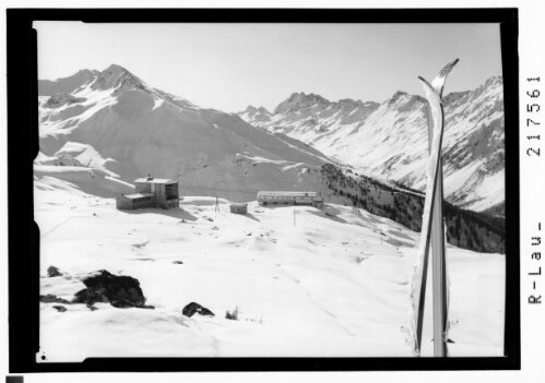 [Idalpe ob Ischgl im Paznaun gegen Fluchthörner und Gemspleisspitze / Tirol]