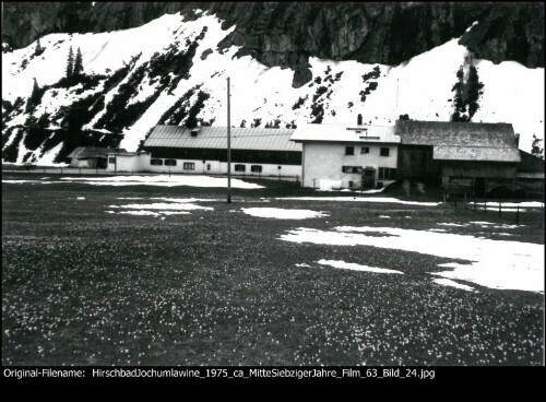 [Hirschbad Jochumlawine Lech]