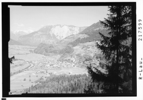 [Ötz und Sautens im Ötztal gegen Lechtaler Alpen und Tschirgant]