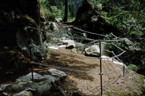 [Via Spluga, Graubünden, Sicherung Roflaweg]