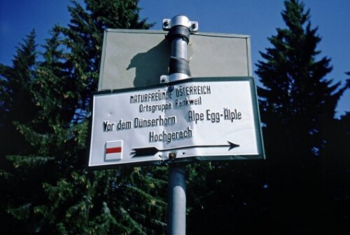 [Dünserberg, alter Wegweiser]