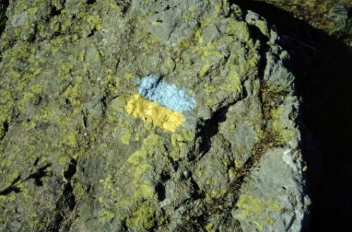 [Alte Wegmarkierung]