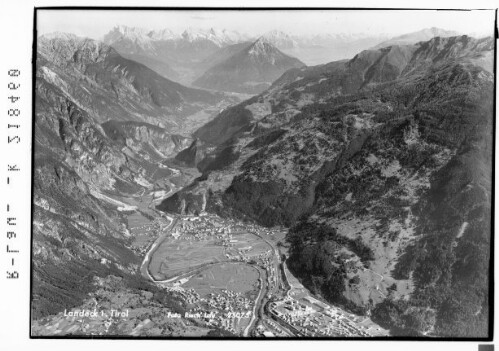 Landeck in Tirol : [Landeck und Zams gegen Zugspitze - Mieminger Gebirge - Karwendelgebirge - Pirchkogel - Venetberg]