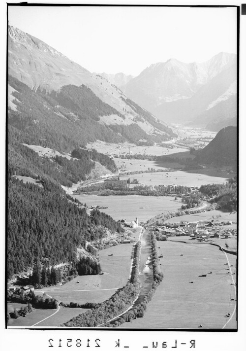 [Bach im Lechtal gegen Elmer Muttekopf und Elmer Kreuzspitze]