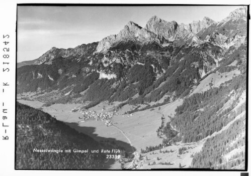 Nesselwängle mit Gimpel und Rote Flüh