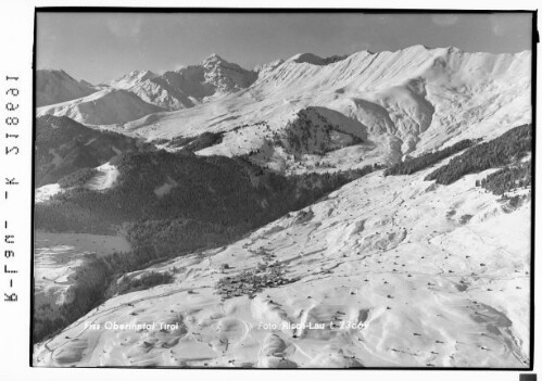 Fiss Oberinntal Tirol : [Fiss gegen Skigebiet Komperdell mit Furgler und Sattelköpfe]