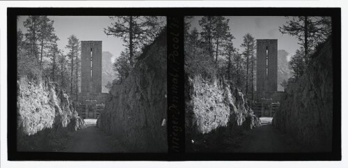 [Kriegerdenkmal in Pocol