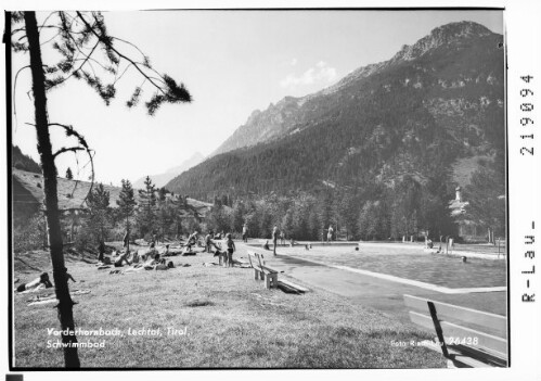 Vorderhornbach / Lechtal / Tirol / Schwimmbad : [Schwimmbad bei Vorderhornbach im Lechtal gegen Hochvogel und Grubachspitze]