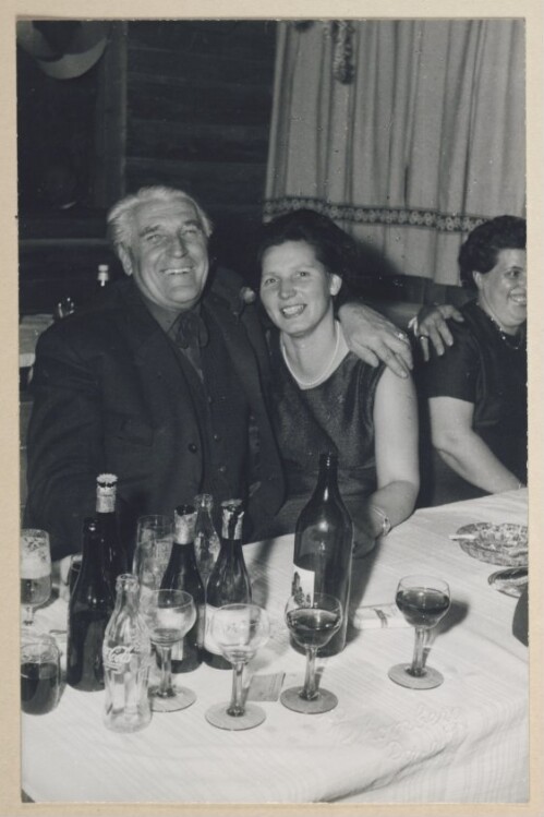 [Eleonore und Norbert Bertolini mit Freunden]