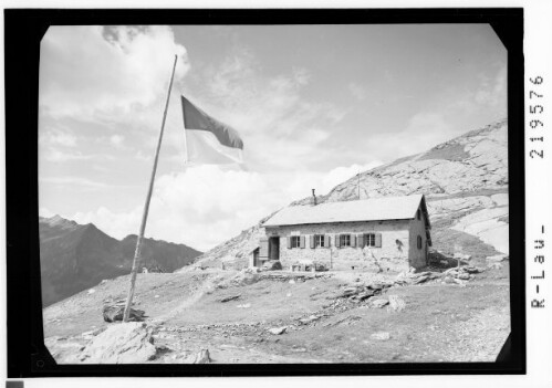 [Edmund Graf Hütte gegen Gamskarspitze und Kogl]
