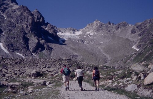 [Weg im Kromertal zur Saarbückner Hütte]