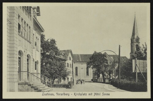 Lustenau, Vorarlberg - Kirchplatz mit Hôtel Sonne