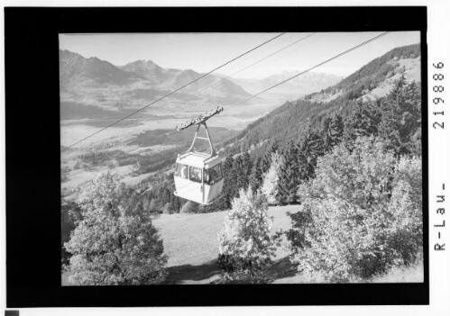 [Dünserbergbahn gegen westlichen Rhätikon und Alpsteingruppe]