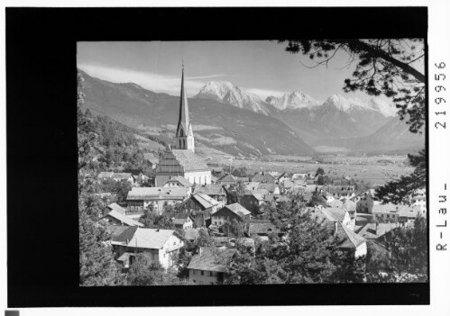 Imst in Tirol 828 m gegen Mieminger Berge