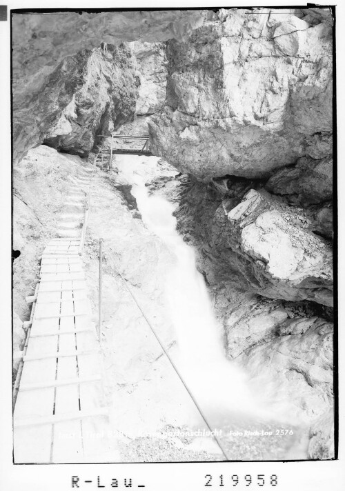 Imst in Tirol 828 m, Rosengartenschlucht