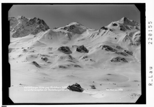 Heidelberger Hütte gegen Fluchthorn 3400 m, Lareinfernerspitze und Heidelbergerscharte
