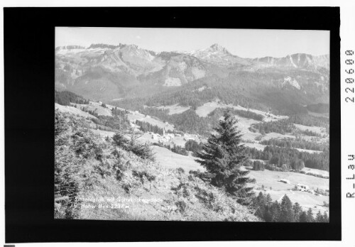 Sibratsgfäll mit Gottesackerwände und Hoher Ifen 2237 m