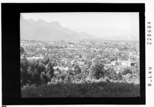 Dornbirn gegen die Schweizer Berge