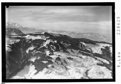[Blick auf Hochälpele und Bödele gegen Säntis und Schweizer Berge]