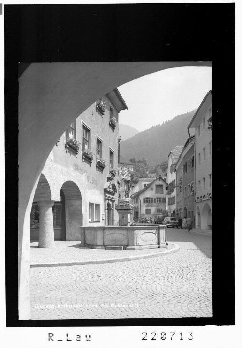 Bludenz / Rathausbrunnen