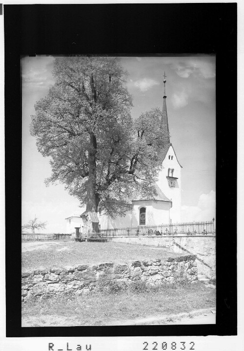 [Pfarrkirche in Übersaxen]