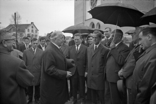 Alfons Gorbach im Wahlkampf um die Bundespräsidentschaft in Feldkirch