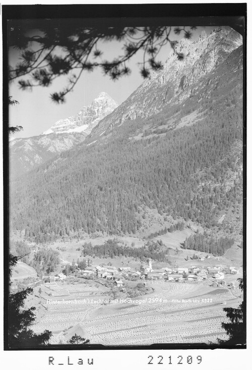 Hinterhornbach mit Hochvogel 2594 m : [Vorderhornbach mit Hochvogel]