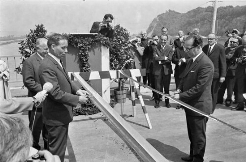 Eröffnung der Rheinbrücke von Koblach nach Montlingen