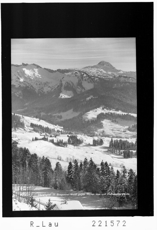 Sibratsgfäll im Bregenzer Wald gegen Hohen Ifen und Gottesackerwände